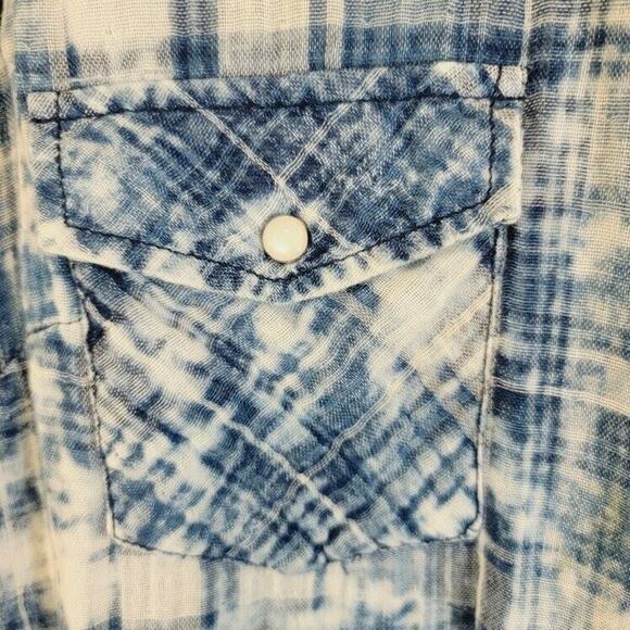 Fab'rik Top Pearl Snap Women's Long Sleeves Sz Medium Tie Dye Blue White - Picture 4 of 11